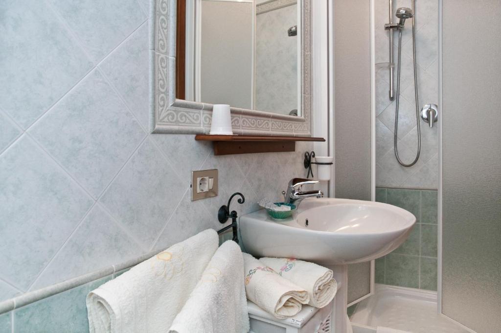 Bed&Breakfast Chiara Όλμπια Δωμάτιο φωτογραφία